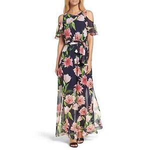 fitted t shirt maxi dress FITTED T-SHIRT DRESS
